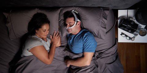N30i-Man-Sleeping-On-Side-480×240