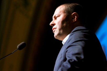 Josh_Frydenberg_julian_meehan_800_600-450×300