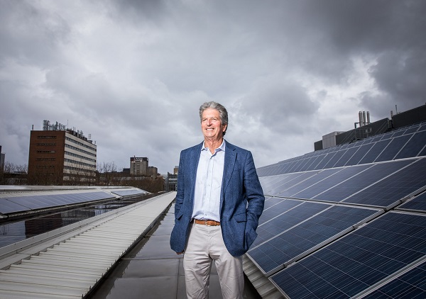 001_professor_martin_green_unsw_credit-anna_kucera_3_2
