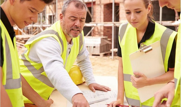 Apprentice and trainee completion rates decrease