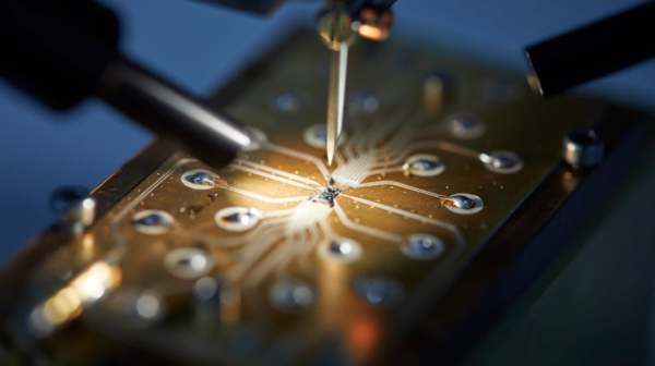 chip on PCB (1)