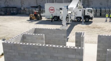 Image for FBR demonstrates new-gen Hadrian X robot