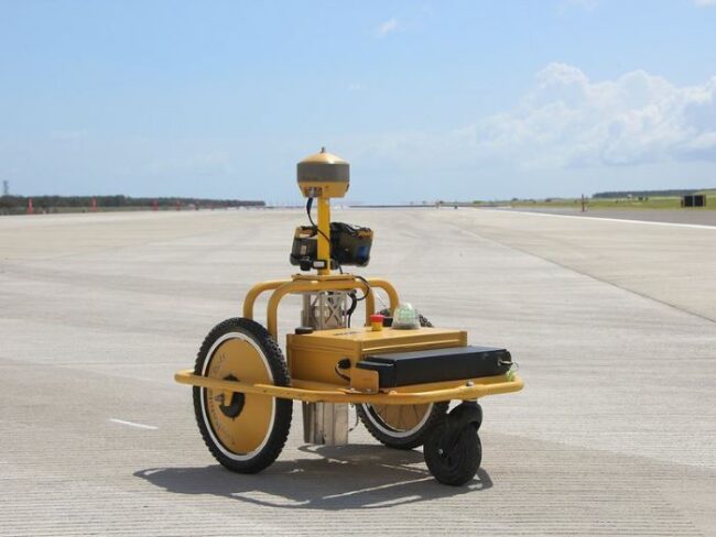 64af8efb2fb7788f6d38f57c_Tiny Surveyor BNE front – Gina Velde-p-800