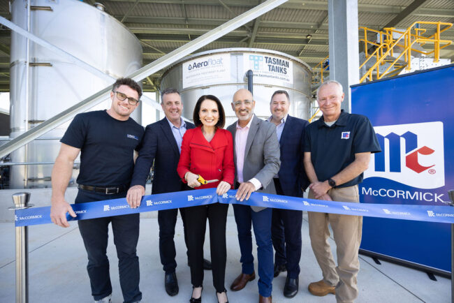 L to R_ Michael Anderson GM of Aerofloat, Marty Hunt MP, Mayor Natoli, Paris Golden, MD of McCormick Australia , Minister Powell and Project Manager Tim Cooney