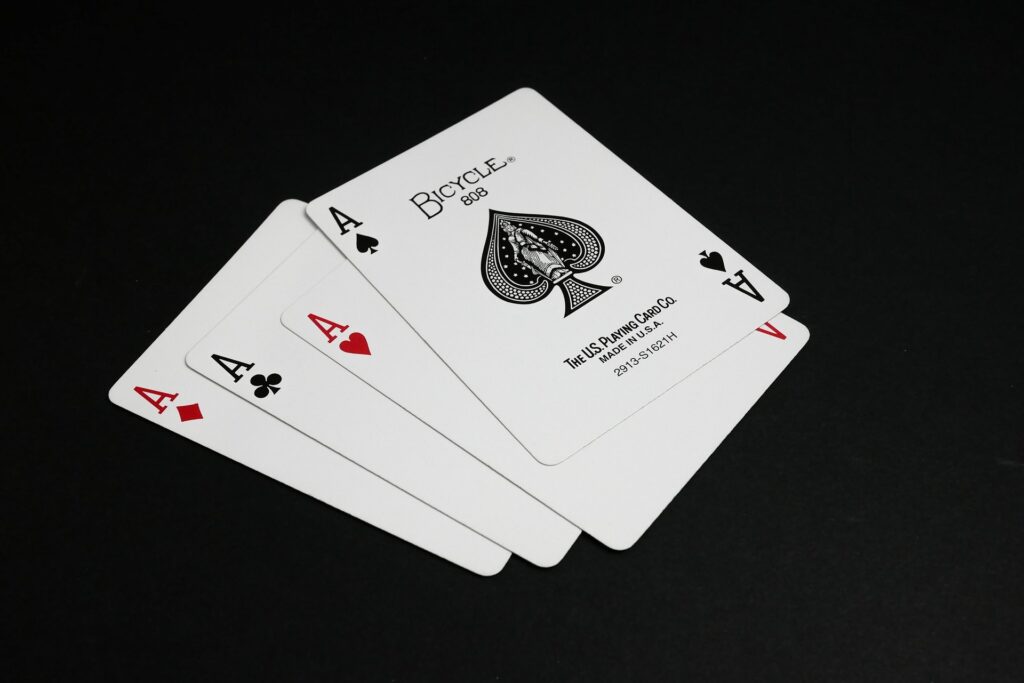 Ultimate Guide to Online Casinos: Best Games, Bonuses,Tips