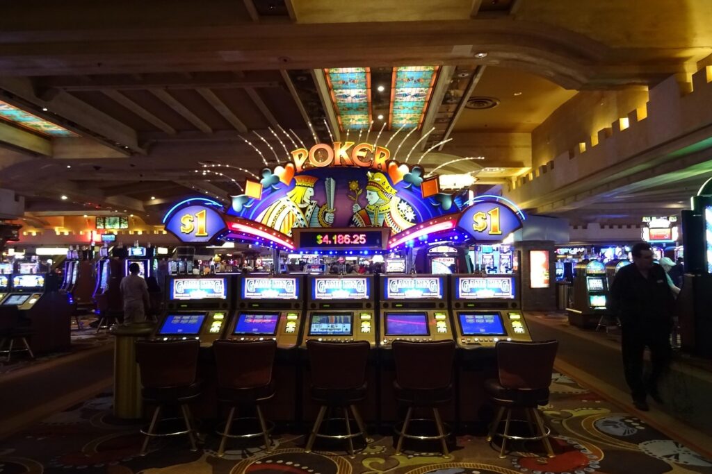 slot-gacor-hari-ini-strategy-–-how-to-spot-paying-casino-slots-today