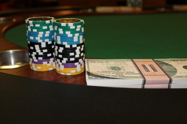 poker-875287_1920 best-online-casino-bonuses-free-spins-and-no-deposit-offers